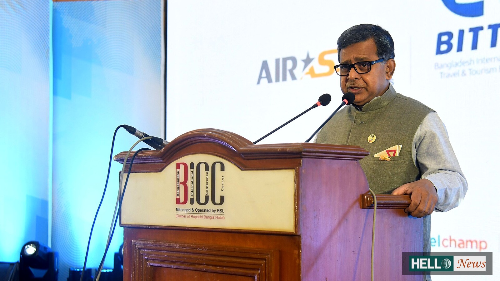 কৃত্রিম বুদ্ধিমত্তায় পর্যটন পুনর্গঠনের বার্তায় বিশ্ব পর্যটন দিবস